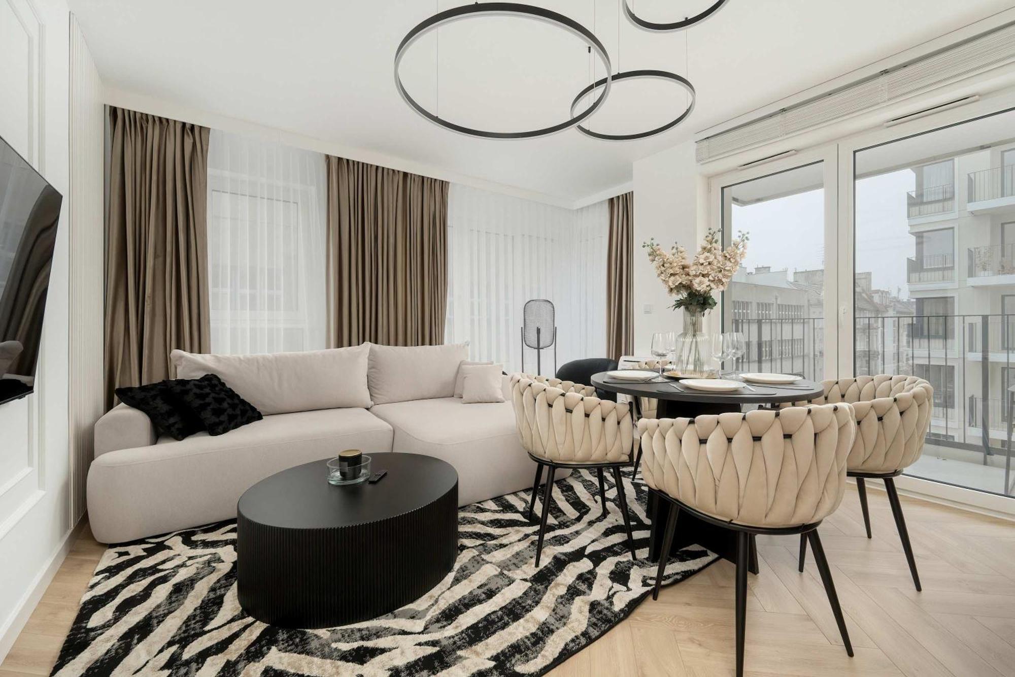 Near Centre Of With Ac And Parking By Renters Prestige Vratislav