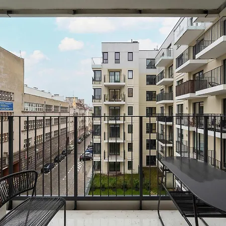 Apartment Near Centre Of Wroclaw With Ac And Parking By Renters Prestige Exterior photo